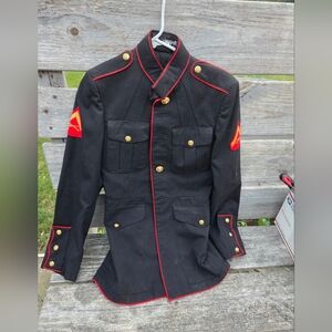 US Marine Corps Dress Blue Jacket Size 38L
